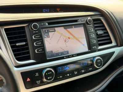 2017 Toyota Highlander - Photo 36