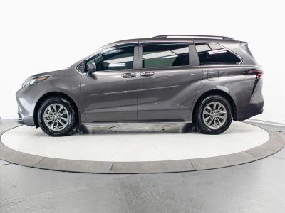 2024 Toyota Sienna - Photo 9