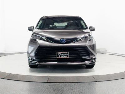 2024 Toyota Sienna - Photo 2