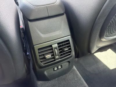 2024 BMW 2 Series — photo 16 view