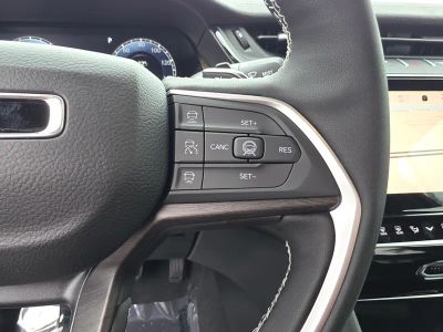 2026 Jeep Grand Cherokee — photo 18 view