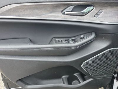 2026 Jeep Grand Cherokee — photo 14 view
