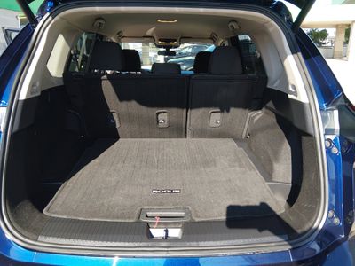 2025 Nissan Rogue — photo 13 view