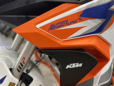2024 KTM 1290 Super Adventure R - Photo 13