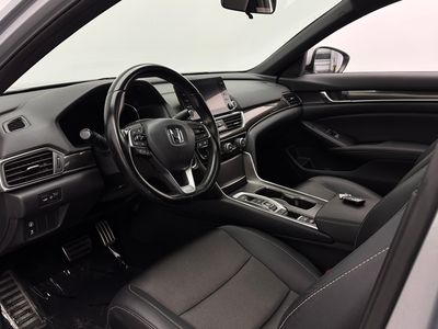 2020 Honda Accord Sedan — photo 11 view