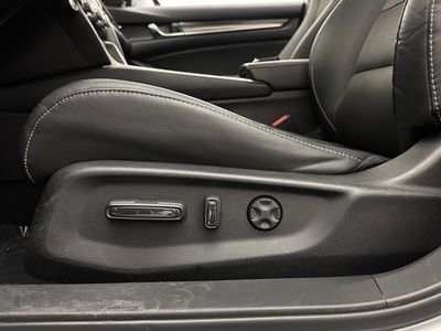 2020 Honda Accord Sedan — photo 16 view