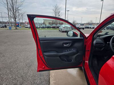 2024 Honda HR-V EX-L - Photo 12