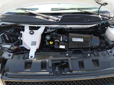 2020 Chevrolet Express Passenger - Photo 9