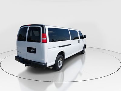2020 Chevrolet Express Passenger - Photo 7