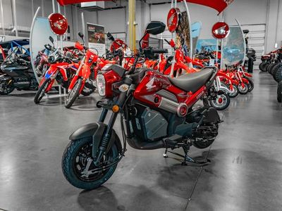2025 Honda Navi Pearl Red - Photo 2
