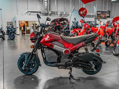 2025 Honda Navi Pearl Red - Photo 5