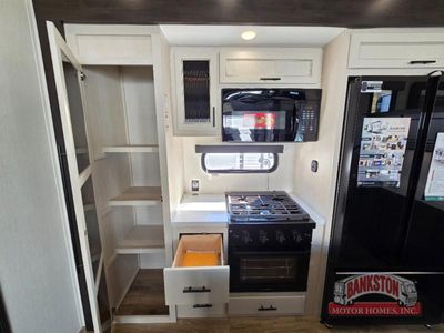 2026 Cherokee Sabre 37FLH - Photo 12