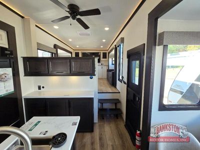2026 Cherokee Sabre 37FLH - Photo 17