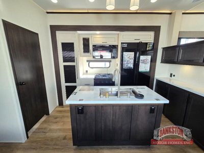 2026 Cherokee Sabre 37FLH - Photo 10