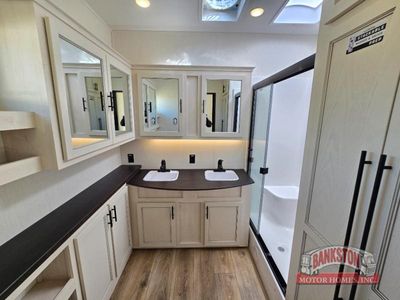 2026 Cherokee Sabre 37FLH - Photo 32