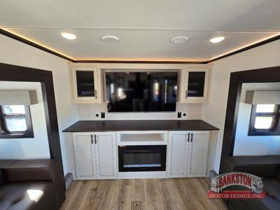 2026 Cherokee Sabre 37FLH - Photo 20
