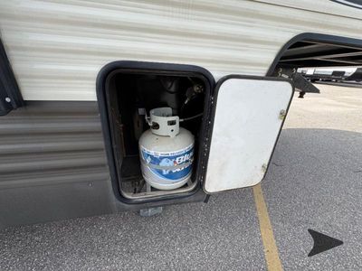 2017 Palomino Puma - Photo 14