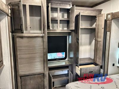 2021 Forest River RV Cedar Creek Champagne Edition - Photo 7