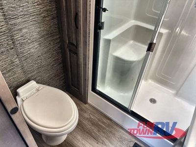 2021 Forest River RV Cedar Creek Champagne Edition - Photo 26