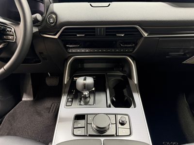 2026 Mazda CX-90 — photo 13 view