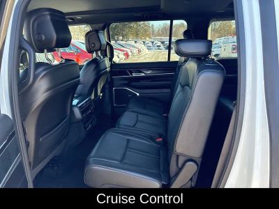 2024 Jeep Wagoneer Base - Photo 26