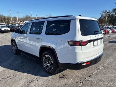 2024 Jeep Wagoneer Base - Photo 7
