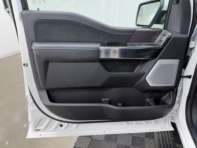 2025 Ford F-150 Platinum Truck V6 EcoBoost — photo 14 view