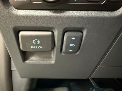 2025 Ford F-150 Platinum Truck V6 EcoBoost — photo 17 view
