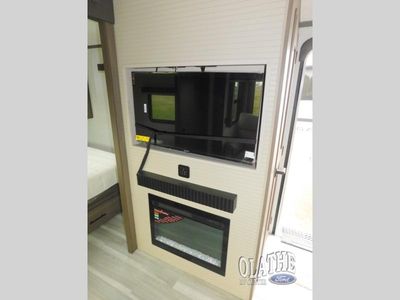 2026 Keystone RV Cougar Half-Ton - Photo 10