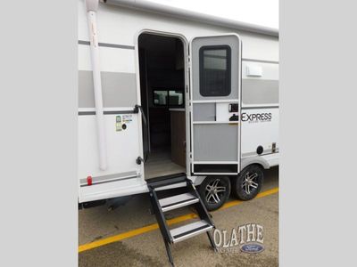2026 Coachmen RV Freedom Express Select - Photo 8