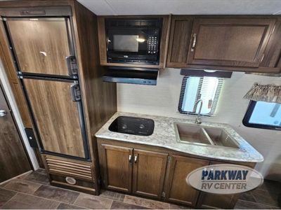2019 Keystone RV Bullet Crossfire - Photo 15