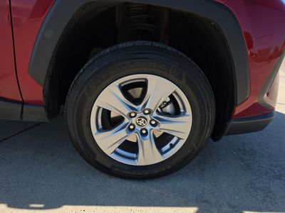 2022 Toyota RAV4 - Photo 13