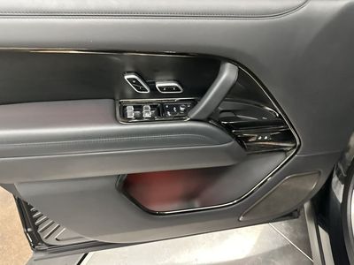 2023 Land Rover Range Rover - Photo 12
