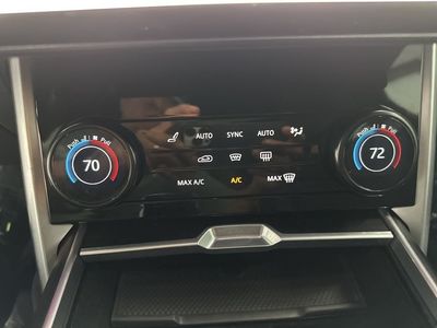 2023 Land Rover Range Rover - Photo 18