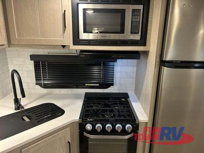 2023 Forest River RV Rockwood Ultra Lite - Photo 15