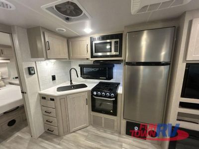 2023 Forest River RV Rockwood Ultra Lite - Photo 11