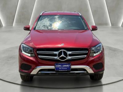 2019 Mercedes-Benz GLC-Class — side profile view
