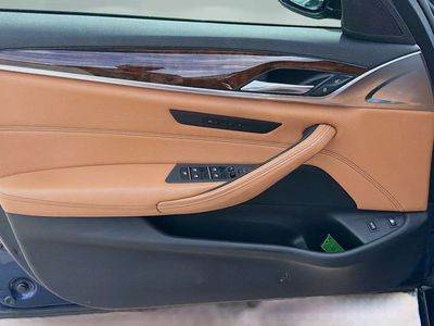 2018 BMW 5 Series - Photo 20