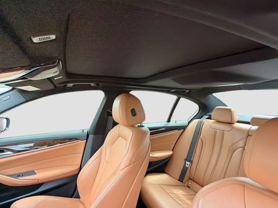 2018 BMW 5 Series - Photo 25