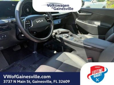2022 Kia EV6 — photo 19 view