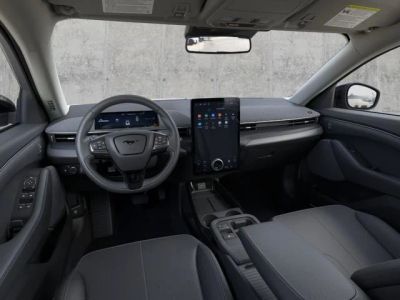 2026 Ford Mustang Mach-E - Photo 9
