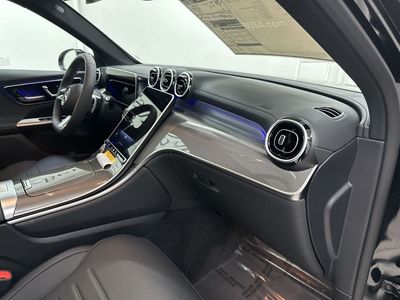2026 Mercedes-Benz GLC — photo 27 view