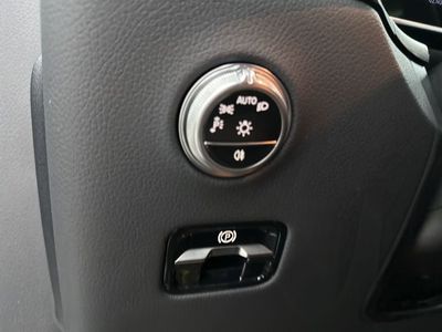 2026 Mercedes-Benz GLC — photo 51 view