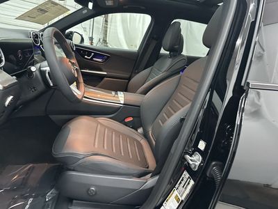 2026 Mercedes-Benz GLC — photo 19 view