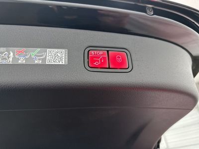 2026 Mercedes-Benz GLC — photo 26 view