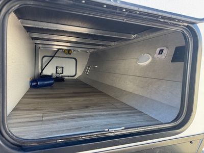 2026 Venture SportTrek Stinger - Photo 12