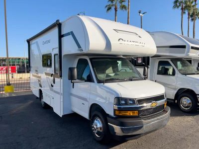 2026 Thor Motor Coach CHATEAU - Photo 1