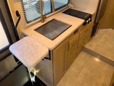 2026 Thor Motor Coach CHATEAU - Photo 10