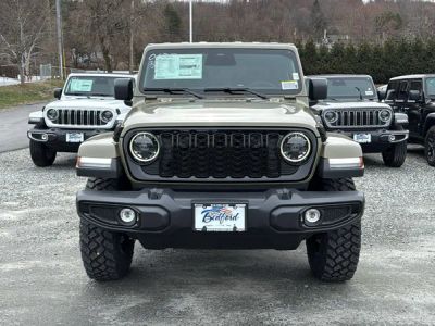 2026 Jeep Gladiator — side profile view