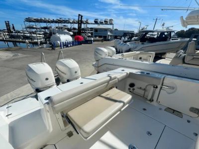 2018 Boston Whaler 330 Outrage - Photo 3